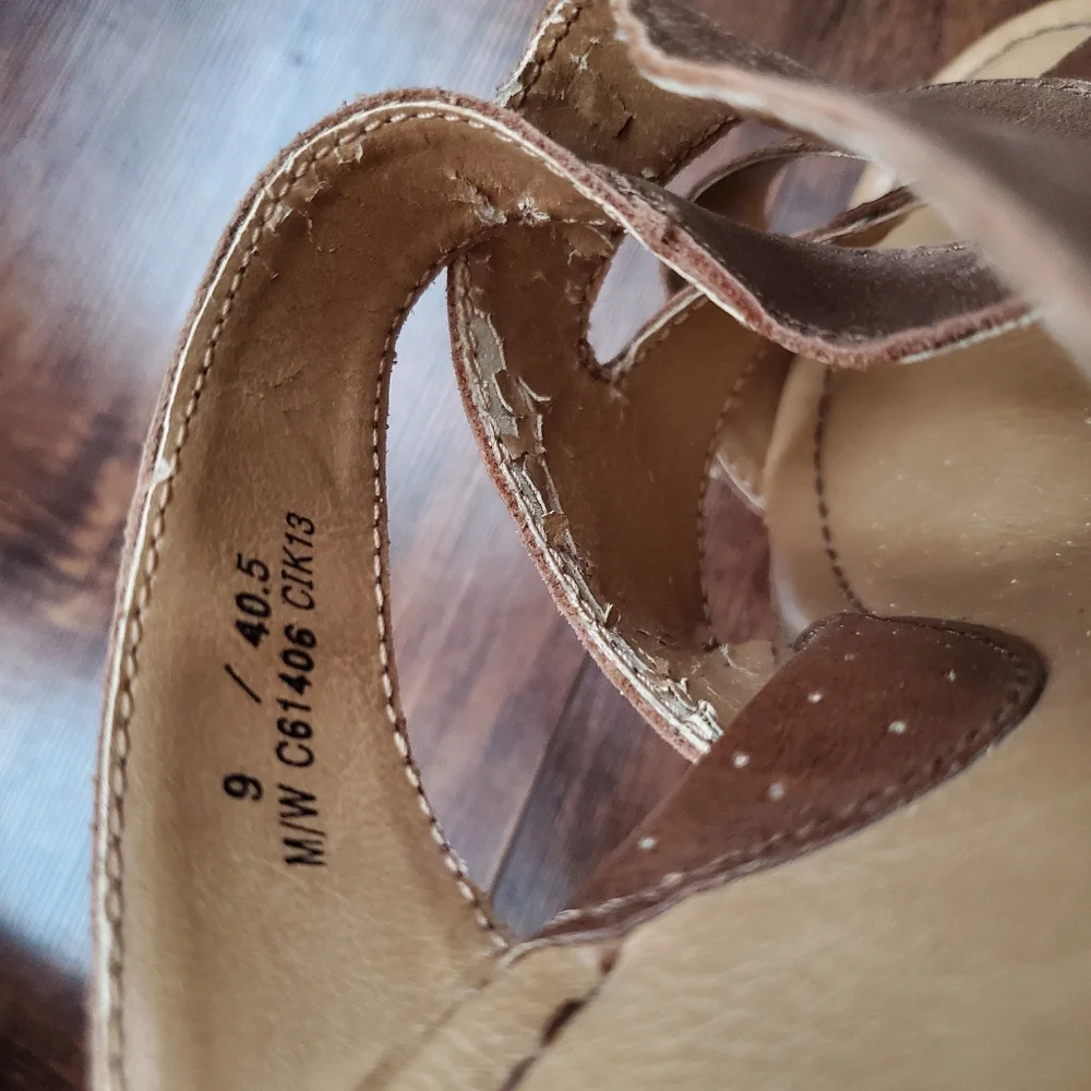 b.o.c. Tan Wedge Leather Sandals, Size 9